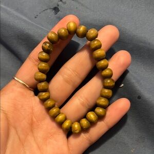 Elegant Wooden Bead Bracelet